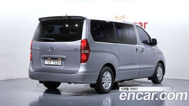 Hyundai Starex 12-Seater Wagon Modern — пробег 124 474 км — фото 2 из 5