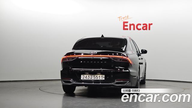 Hyundai Grandeur из Кореи Encar