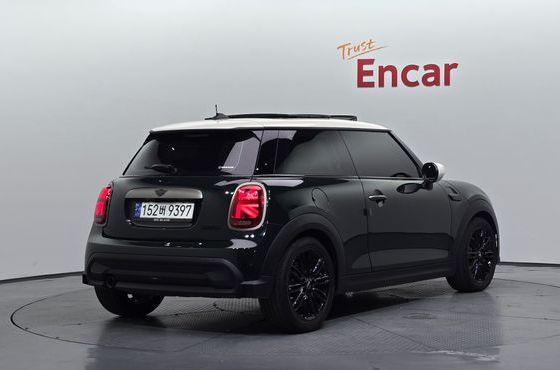Mini Cooper 3Door Resolute Edition 3rd Gen — пробег 27 004 км — фото 2 из 5