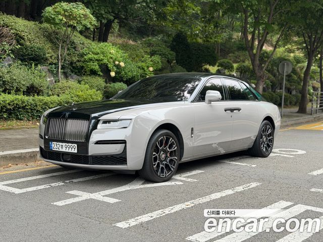 Rolls-Royce Ghost 6.7 V12 Black Badge — пробег 18 750 км — фото 1 из 5