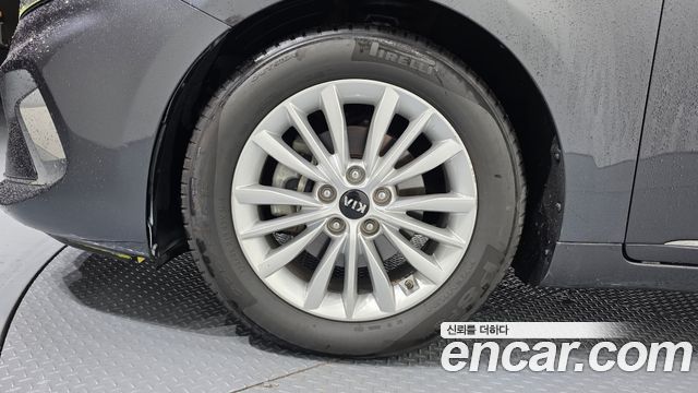Kia K7 из Кореи Encar
