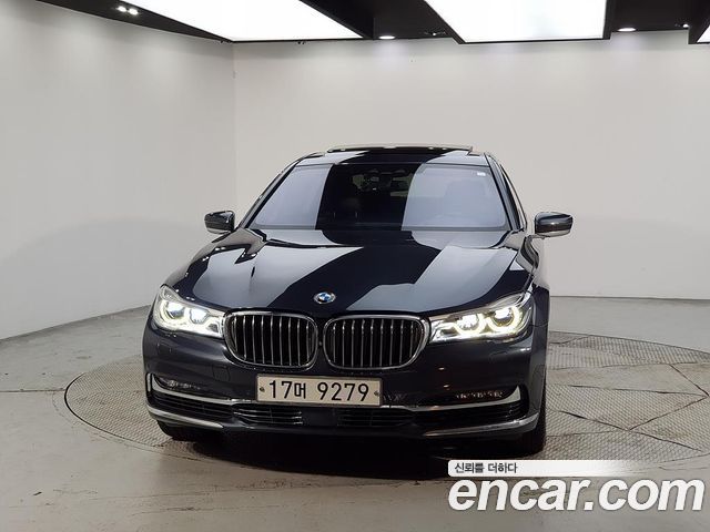 BMW 7-Series 750Li xDrive — пробег 219 900 км — фото 2 из 5
