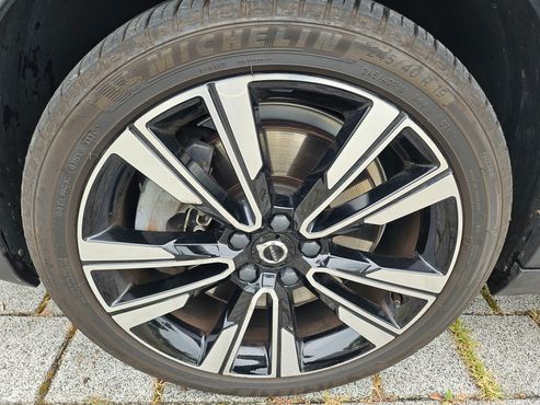 Volvo V60 B5 Pro AWD — пробег 69 900 км — фото 4 из 5