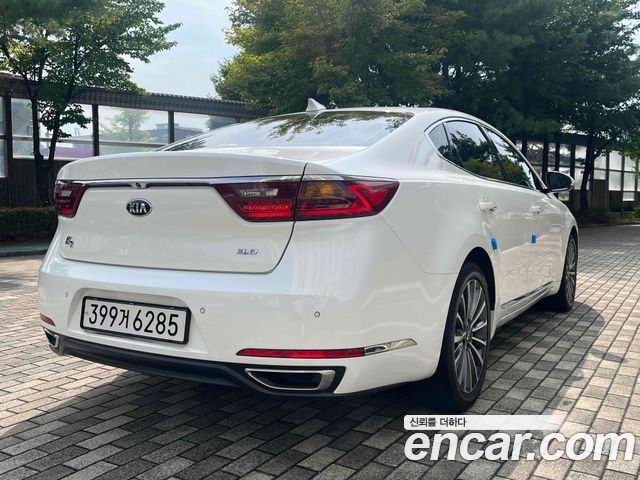 Kia K7 из Кореи Encar