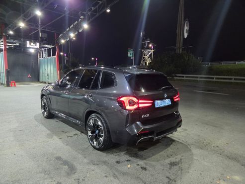 BMW iX3 M Sports — пробег 39 000 км — фото 2 из 5