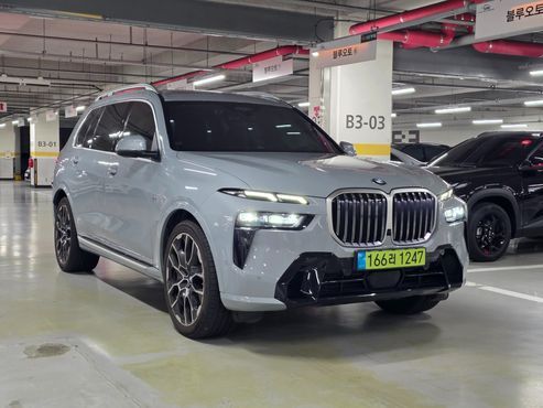 BMW X7 xDrive 40i M Sport 7STR — пробег 46 000 км — фото 3 из 5