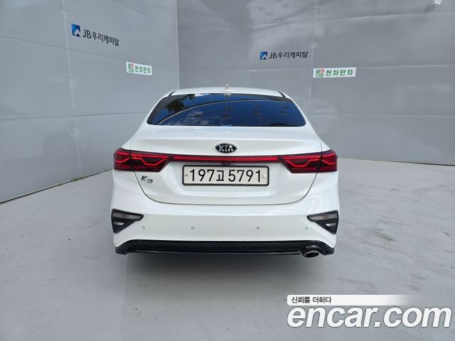 Kia K3 из Кореи Encar