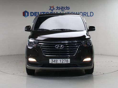 Hyundai Starex Urban 9-Seater Exclusive — пробег 194 953 км — фото 3 из 5