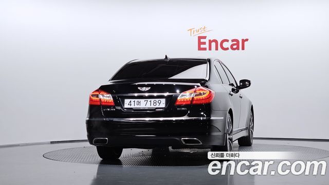 Hyundai Genesis из Кореи Encar