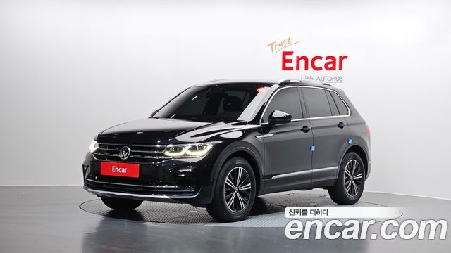 Volkswagen Tiguan 2.0 TDI Premium — пробег 69 434 км — фото 1 из 5