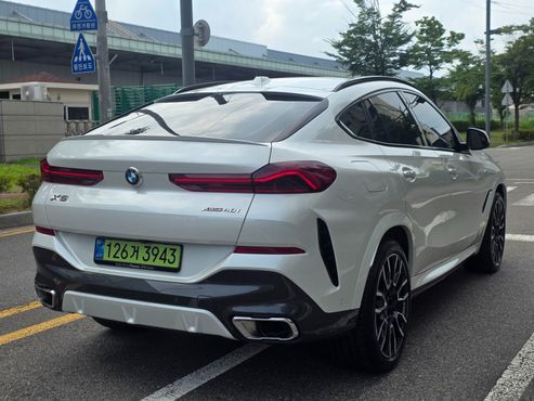 BMW X6 xDrive40i M Sport — пробег 5 636 км — фото 2 из 5
