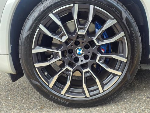 BMW X6 xDrive40i M Sport — пробег 5 636 км — фото 5 из 5