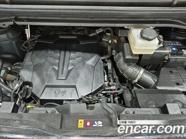 Hyundai Staria из Кореи Encar