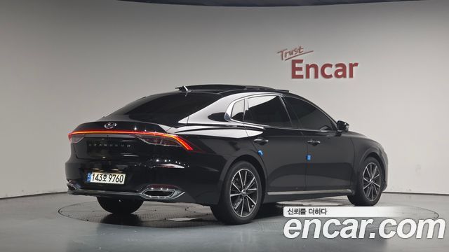 Hyundai Grandeur из Кореи Encar