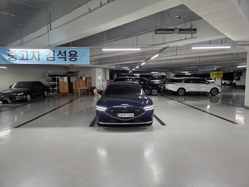 Genesis G90 Gasoline 3.5 Turbo AWD — пробег 106 000 км — фото 1 из 5