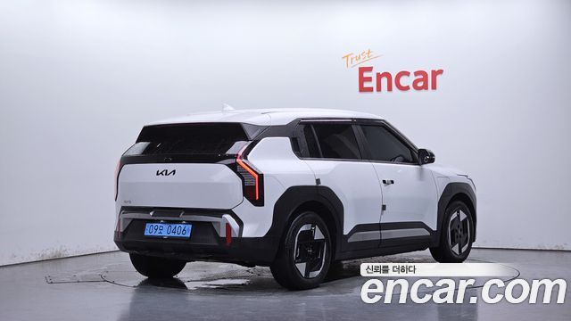 Kia EV3 из Кореи Encar