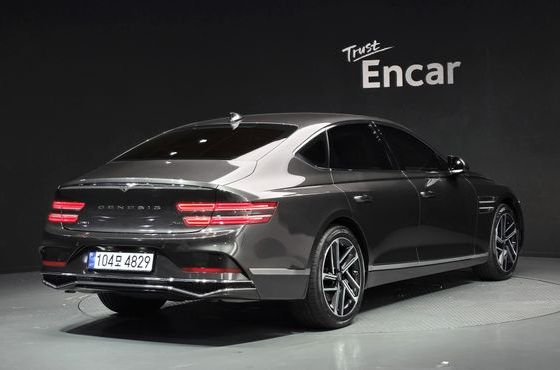 Genesis G80 Gasoline 2.5 Turbo 2WD — пробег 21 392 км — фото 2 из 5