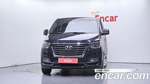 Hyundai Starex Urban 9-Seater Premium — пробег 211 734 км — фото 3 из 5