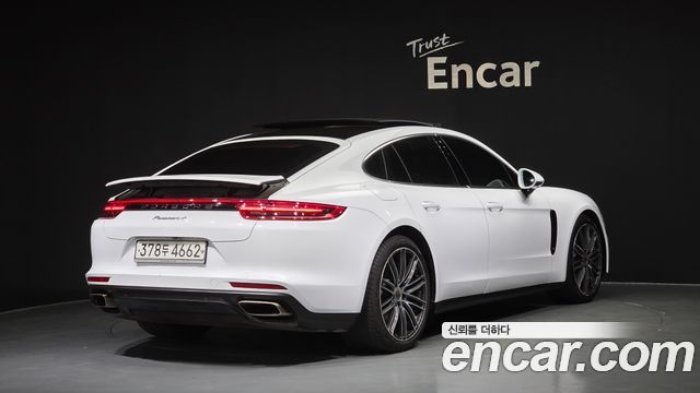 Porsche Panamera 3.0 AWD — пробег 57 448 км — фото 2 из 5
