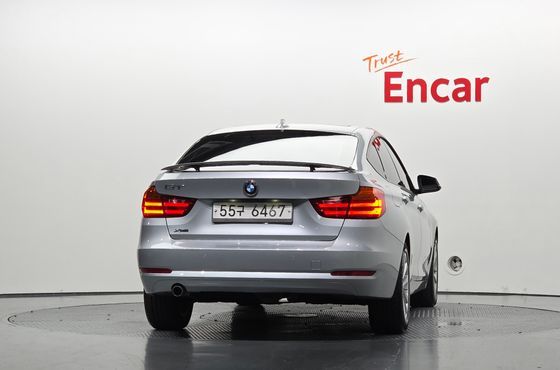 BMW Gran Turismo GT 320d xDrive — пробег 150 325 км — фото 4 из 5