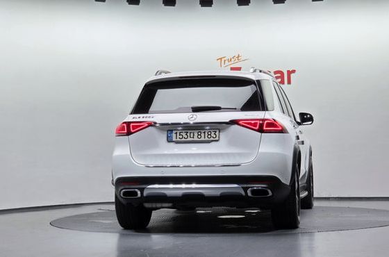 Mercedes-Benz GLE-Class GLE300d 4MATIC — пробег 82 450 км — фото 4 из 5