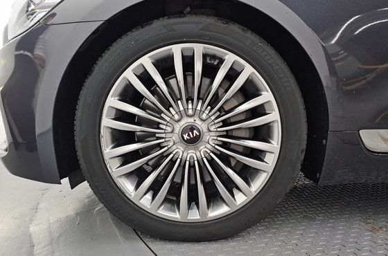 Kia K9 3.8 GDI AWD PlatinumⅡ — пробег 87 699 км — фото 5 из 5