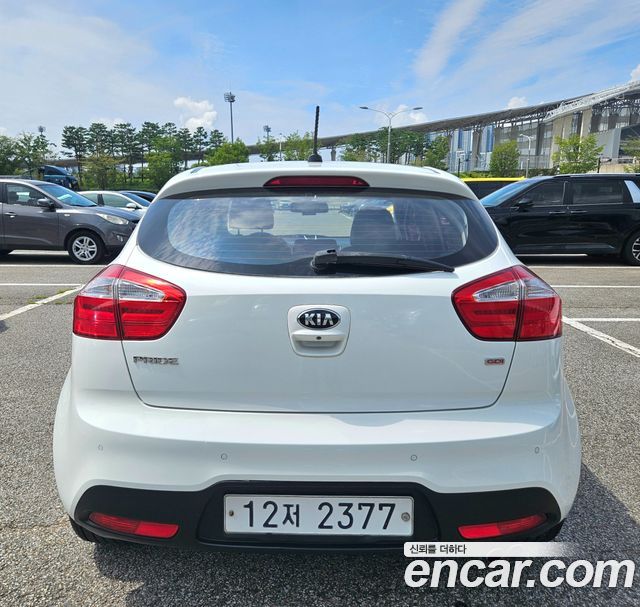Kia pride из Кореи Encar