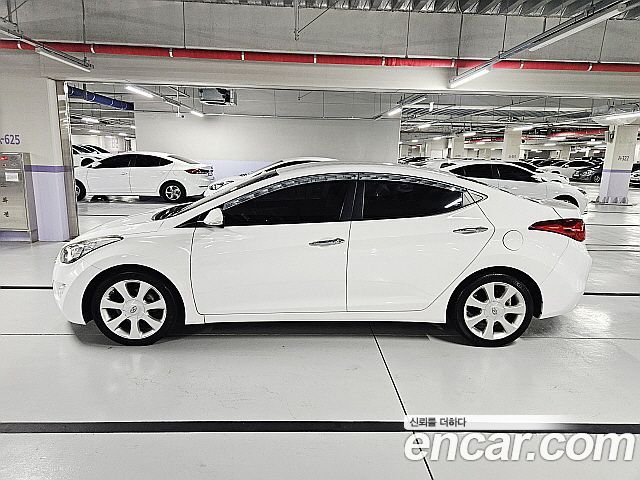 Hyundai AVANTE M16 GDI Top — пробег 54 571 км — фото 3 из 5