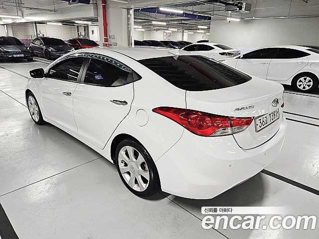 Hyundai AVANTE M16 GDI Top — пробег 54 571 км — фото 5 из 5