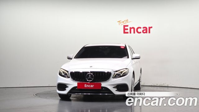 Mercedes-Benz E-Class из Кореи Encar