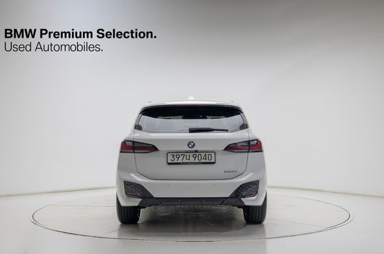 BMW 2-Series 220i M Sport Design — пробег 4 759 км — фото 3 из 5