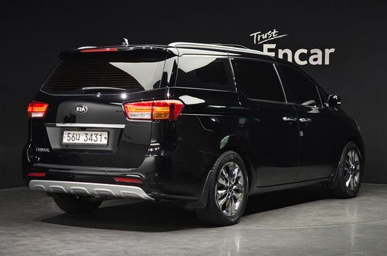 Kia Carnival 9-seater Noblesse — пробег 190 838 км — фото 2 из 5