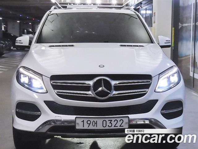 Mercedes-Benz GLE-Class GLE250 d 4MATIC — пробег 121 445 км — фото 2 из 5