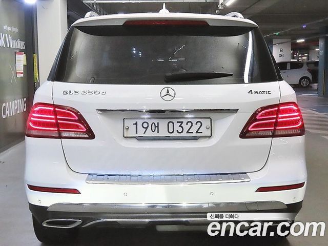 Mercedes-Benz GLE-Class GLE250 d 4MATIC — пробег 121 445 км — фото 5 из 5