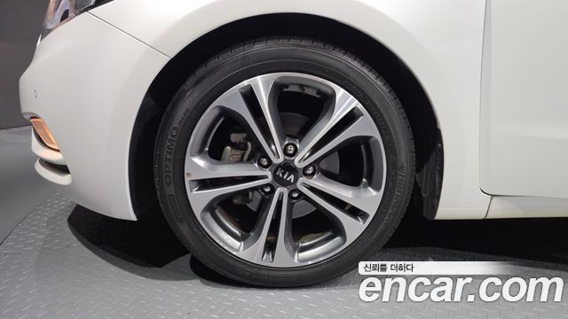 Kia K3 из Кореи Encar