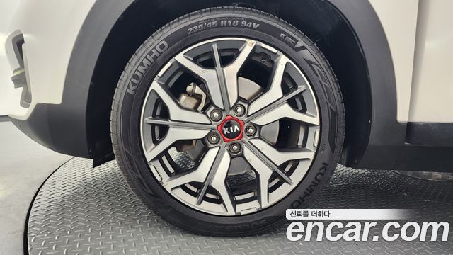 Kia Seltos из Кореи Encar