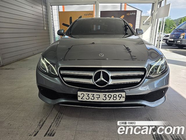 Mercedes-Benz E-Class из Кореи Encar