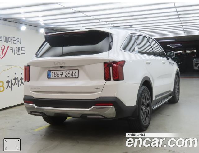 Kia Sorento HEV 1.6 2WD Noblesse — пробег 3 974 км — фото 2 из 5