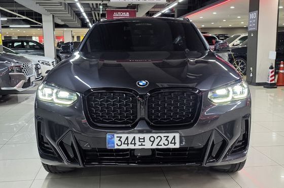 BMW X4 xDrive20i M Sport Pro Special Edition — пробег 13 466 км — фото 2 из 5