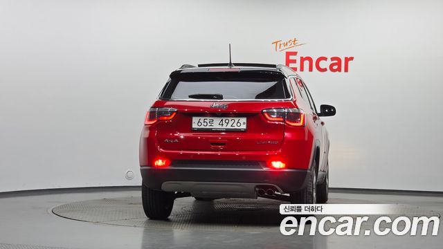 Jeep Compass из Кореи Encar