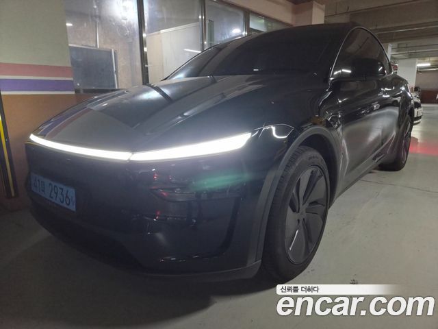 Tesla Model Y Premium RWD — пробег 2 277 км — фото 2 из 5