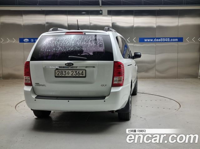 Kia Carnival из Кореи Encar
