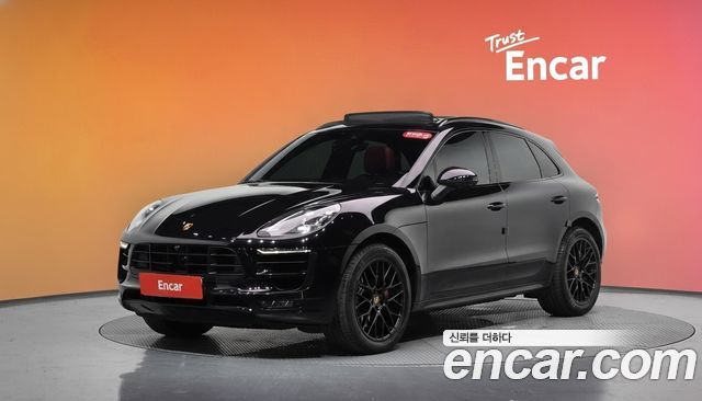 Porsche Macan из Кореи Encar