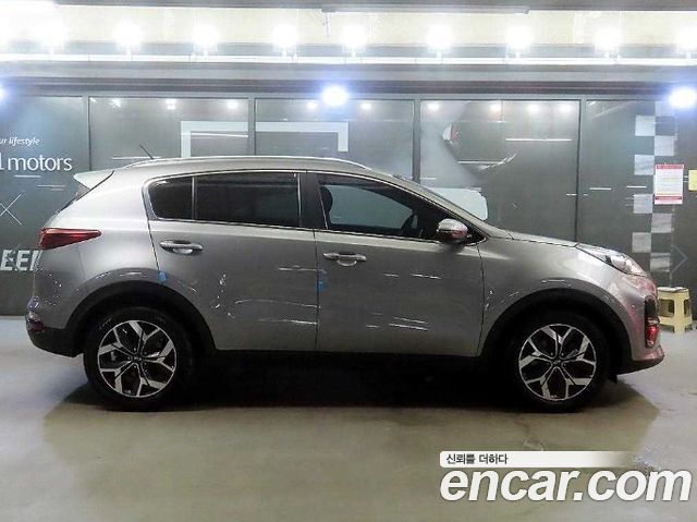 Kia Sportage из Кореи Encar