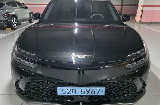 Genesis GV60 Standard — пробег 74 672 км — фото 1 из 5