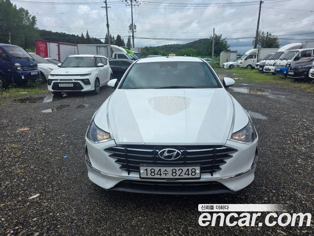 Hyundai Sonata 2.0 Smart — пробег 187 939 км — фото 1 из 5