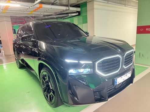 BMW XM 4.4 — пробег 14 987 км — фото 2 из 5