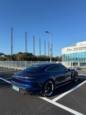 Porsche Taycan Base — пробег 37 450 км — фото 3 из 5