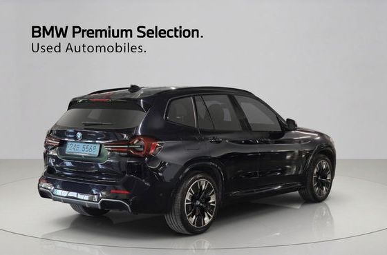 BMW iX3 M Sports — пробег 52 972 км — фото 2 из 5