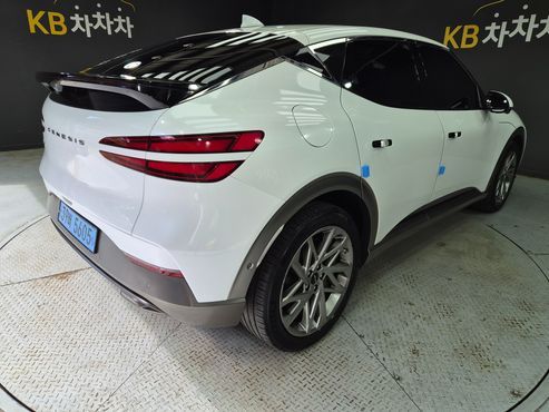 Genesis GV60 Standard AWD — пробег 114 607 км — фото 3 из 5